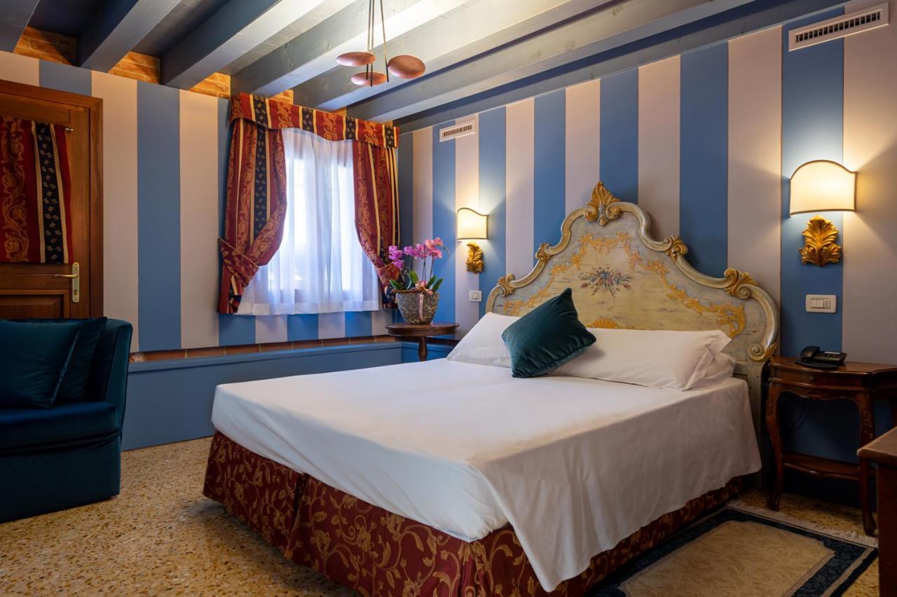 Hotel Tiziano Venice Exterior photo